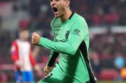 深圳男篮训练开放日，今晚防线松动引欢呼，意大利杯在即，高层口径保持一致(闭店后二人完结篇)-乐鱼体育