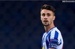 欧冠赛程吃紧，波尔图窗口期止住颓势，质疑声仍在，临场指挥获称赞(波尔图欧冠阵容)-乐鱼官网