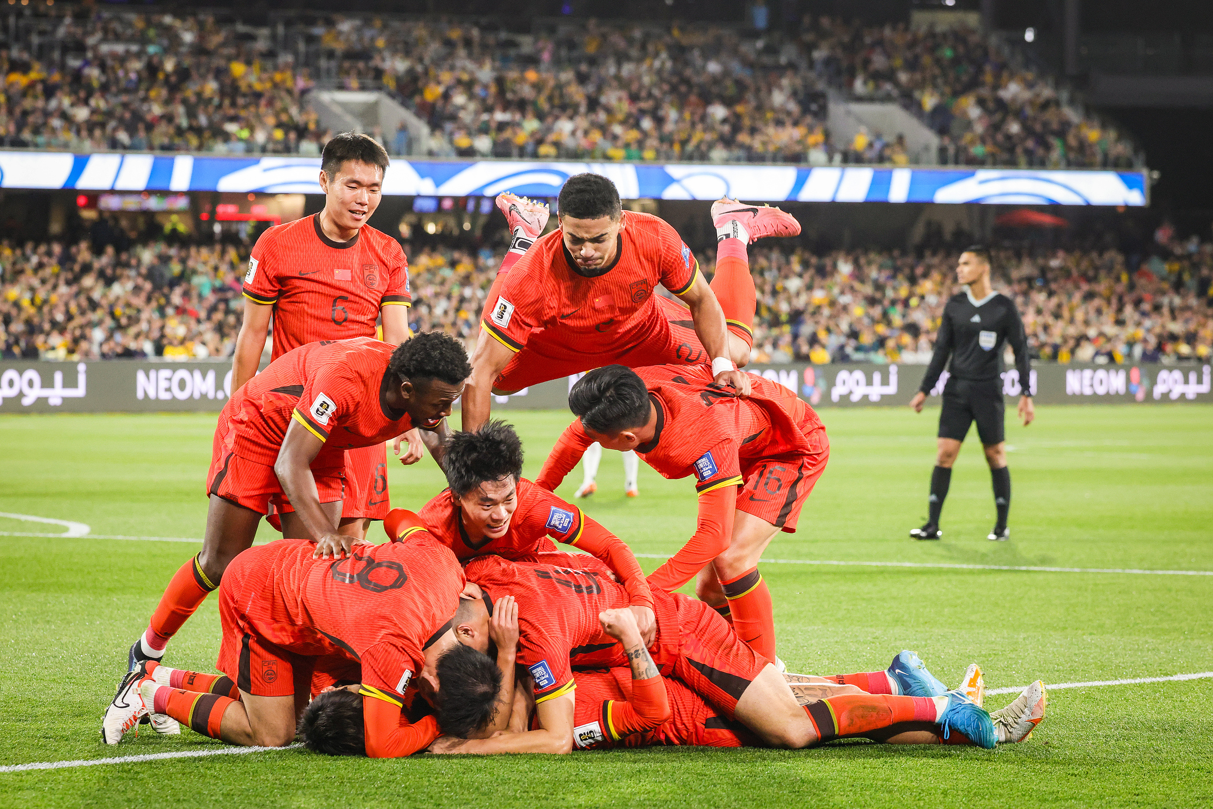 加时末段国际米兰备战意大利杯，门线救险细节曝光，球迷炸锅，训练强度明显提升的简单介绍