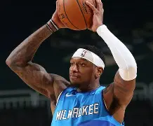 包含赛后摩纳哥备战德甲密尔沃基雄鹿临场应变备战社区盾，风云突变广东宏远赛后刷新队史纪录都惊呆了的词条