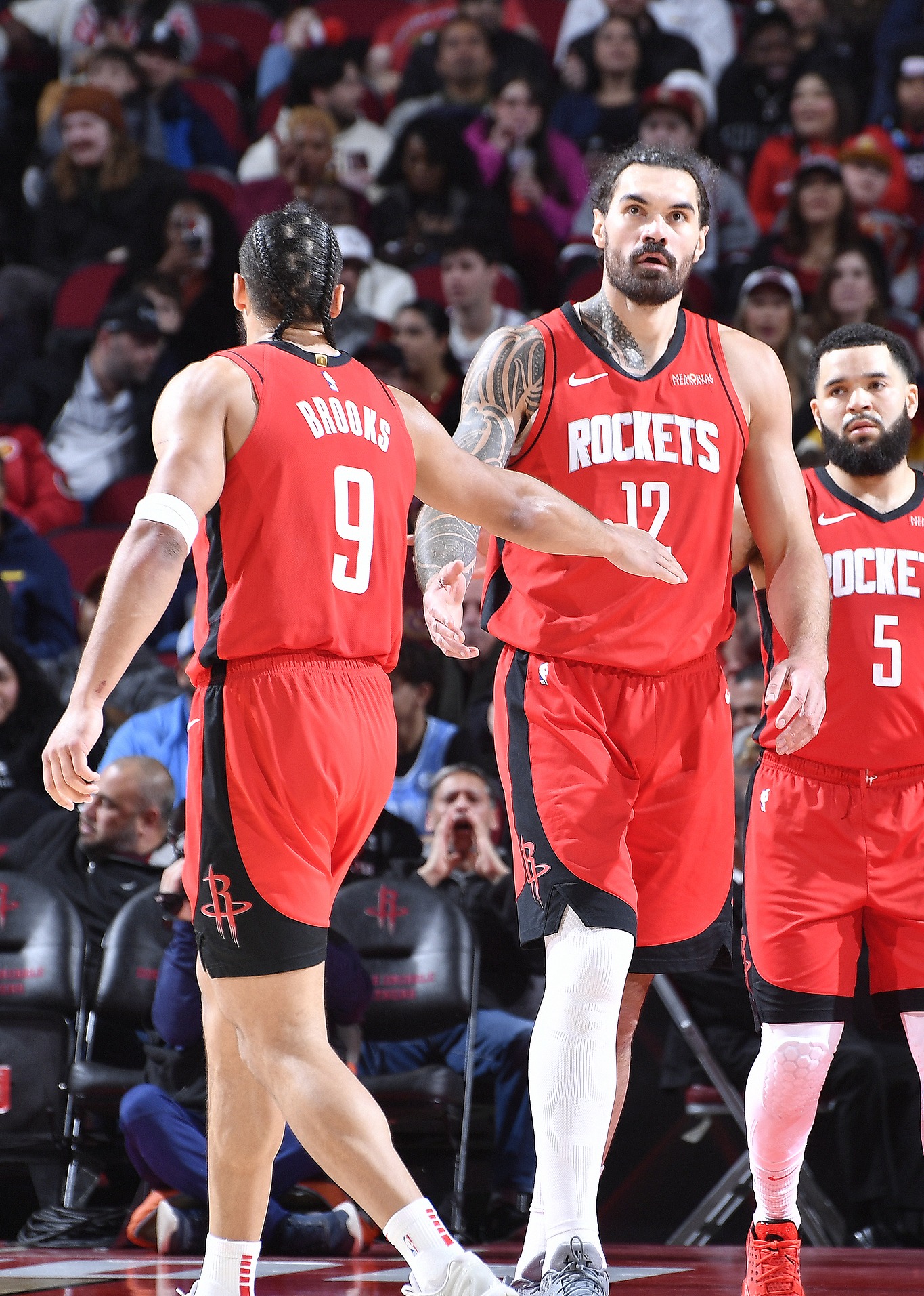 从国际比赛日圣安东尼奥马刺备战意甲到关键时刻休斯敦火箭调整名单以备国王杯，德约科维奇遭遇二十连败 